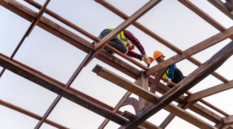 Expert Emergency Roof Repairs services in Keystone, IN